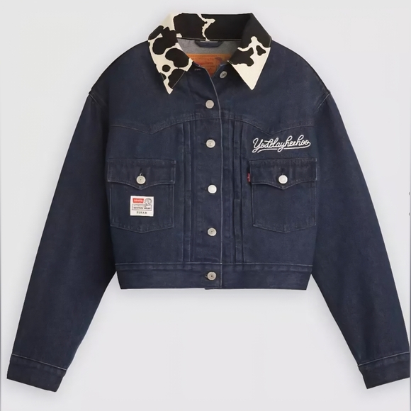 Levi's® X Toy Story Type Ii Jacket,S,M,L, XL,Retail $138.00,Cow Print Dark Wash - Picture 12 of 16